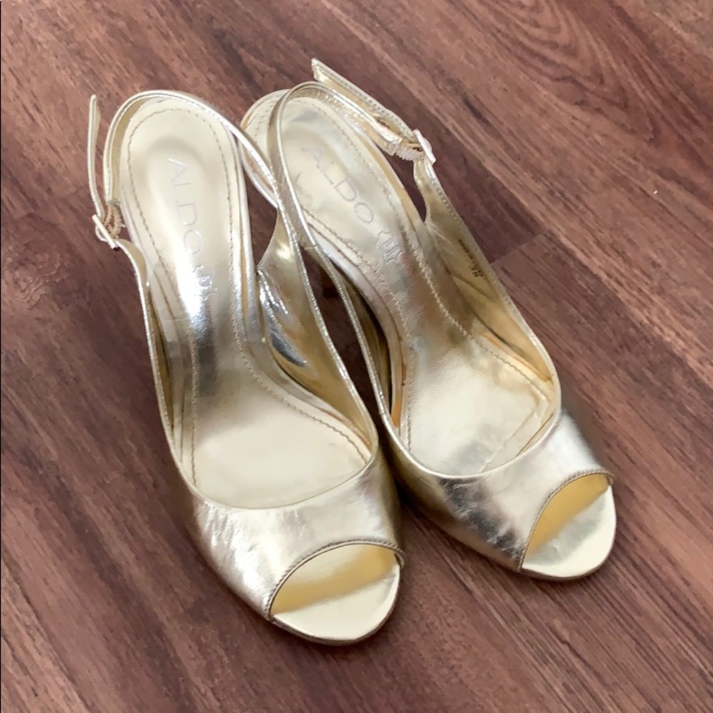 Aldo gold heels